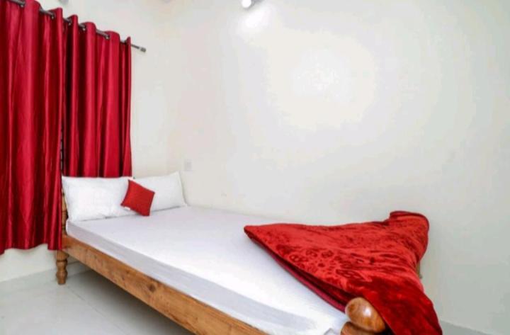 Wheel To Hills Stay Inn Service Apartments Chikmagalūr Eksteriør bilde